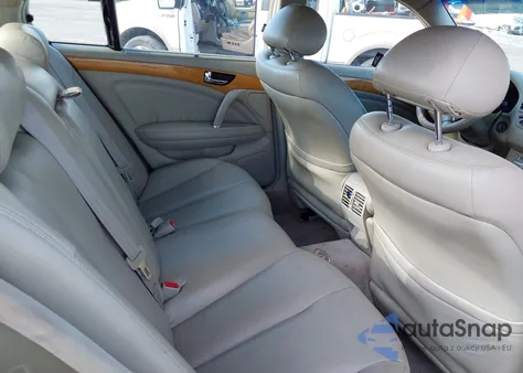 2002 Infiniti Q45 Luxury z USA, uszkodzony, nr VIN JNKBF01A42M003654